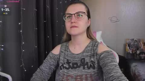 Eva online show from March 22, 12:08 pm