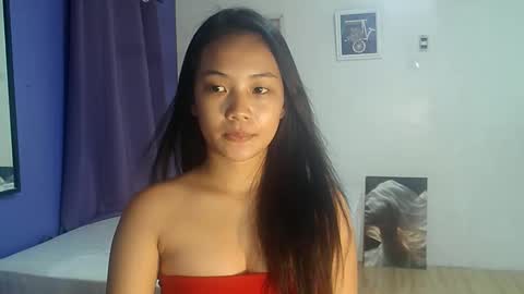 Snapshot of eva_pinay19 chatting on March 17, 12:30 pm eva_pinay19 online show from March 17, 12:30 pm