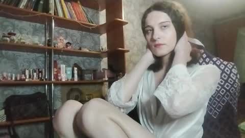 Eva The Princess online show from February 1, 3:54 pm