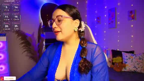 Eva  online show from January 17, 12:10 pm