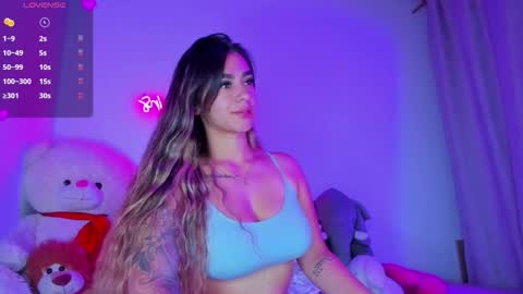 Eva Shinee online show from October 27, 11:25 am