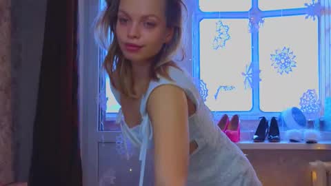 Hi there i am Eva and i wish create a nice community with you so join my Ticket Show for more pleasure online show from December 23, 10:35 am