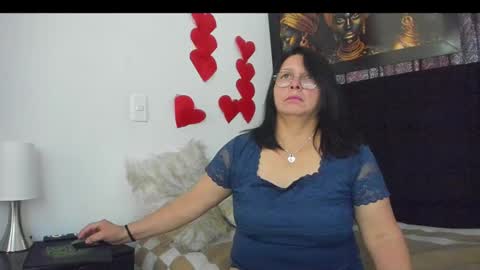 Snapshot of evaaross chatting on February 23, 2:46 pm Eva online show from February 23, 2:46 pm