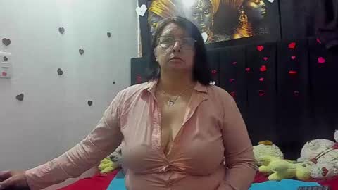 Eva online show from July 10, 9:50 pm