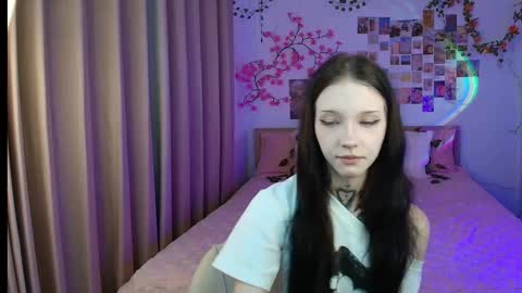 evaasilence online show from March 1, 12:18 pm