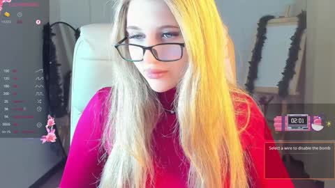 Eva  online show from December 21, 2:30 am