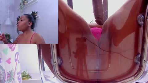 Snapshot of evahalston chatting on March 12, 1:58 am evahalston online show from March 12, 1:58 am