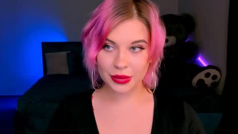 Eva online show from January 9, 11:13 pm