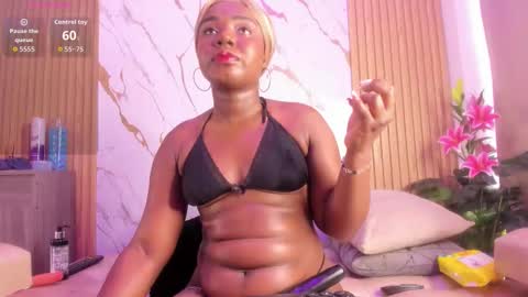 EvaJohnss online show from December 1, 2:33 pm