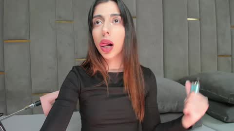 EVA online show from November 28, 3:36 pm