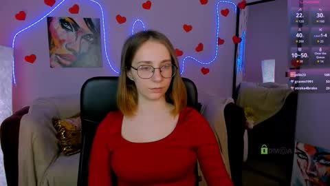 evalora online show from February 22, 1:42 pm