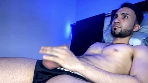 evan57036 online show from November 10, 2:54 am