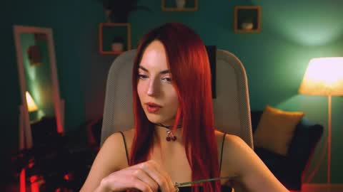 Eva  online show from April 13, 6:57 pm