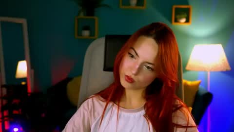 Eva  online show from May 13, 5:32 pm