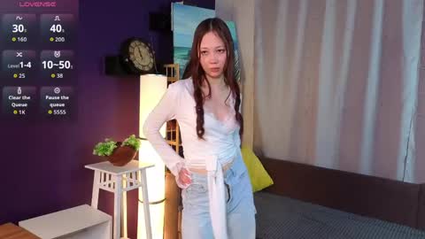 Hello im Lia online show from May 7, 4:01 pm