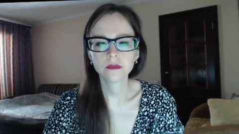 YourMistress online show from April 16, 8:59 am