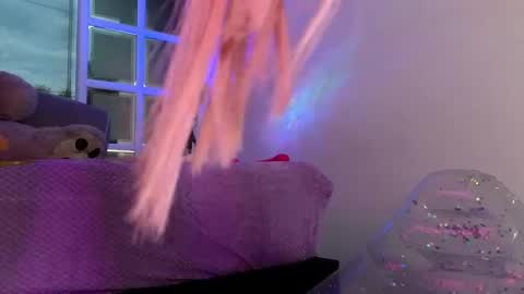 Evangelyne online show from February 26, 4:14 pm