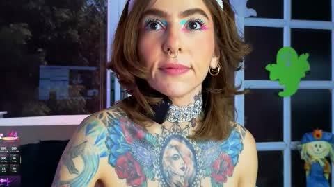 Evangelyne online show from October 19, 3:34 pm