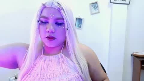 eva online show from May 17, 12:34 pm
