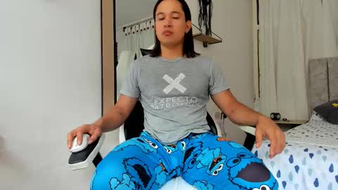 Snapshot of evans_king chatting on November 1, 3:47 pm Evan online show from November 1, 3:47 pm