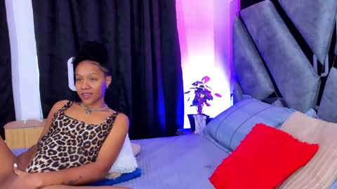 Evan and Susan online show from April 18, 3:54 am