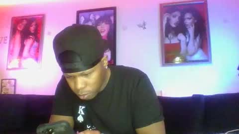 evanschris2048 online show from March 8, 1:47 pm