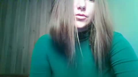 evasapples2026 online show from June 2, 3:47 pm