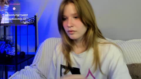 Eva online show from January 11, 7:49 pm