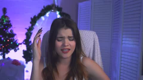 Snapshot of evathopson chatting on December 25, 11:22 am Eva  next stream -  - 1600 UTC2000  online show from December 25, 11:22 am