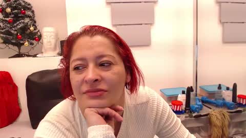 Eva Twiss online show from January 9, 11:57 am