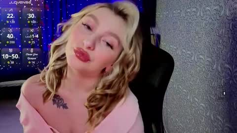 Snapshot of evavibe chatting on February 19, 6:37 pm evavibe online show from February 19, 6:37 pm