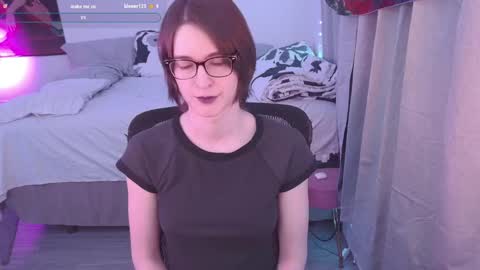 Vivi online show from March 7, 3:19 am