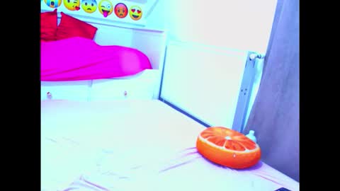 EVEANDMAX online show from November 10, 8:19 pm