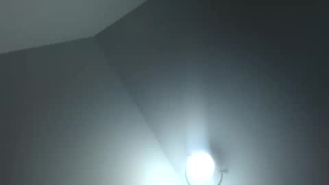 Snapshot of eveandmax chatting on April 23, 2:19 pm EVEANDMAX online show from April 23, 2:19 pm