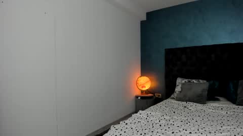 Snapshot of evebel chatting on September 19, 5:24 pm Eve online show from September 19, 5:24 pm