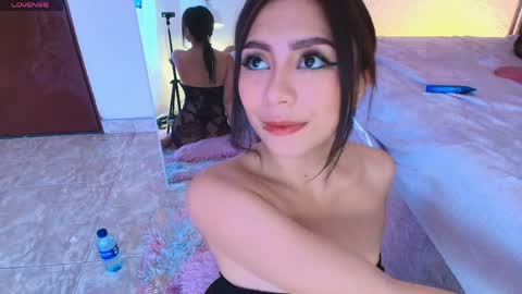 Evette   online show from May 16, 12:07 am