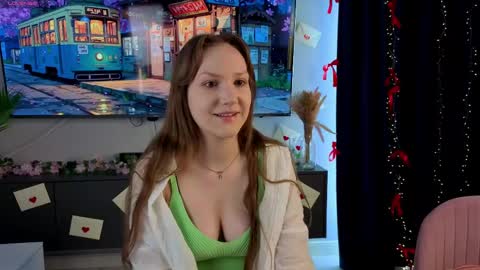 evegreenlee online show from May 23, 6:18 am