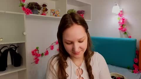 evegreenlee online show from July 11, 7:11 am