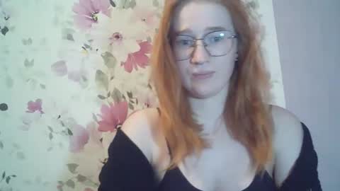 Snapshot of eveliina_shy chatting on January 16, 4:22 pm Evelina online show from January 16, 4:22 pm