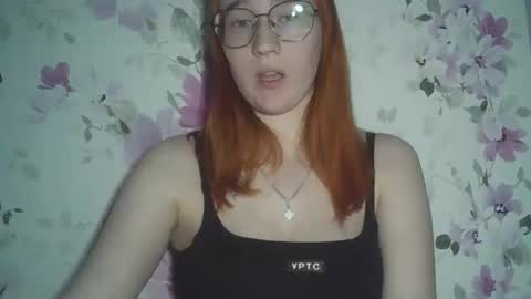 Snapshot of eveliina_shy chatting on February 3, 2:44 pm Evelina online show from February 3, 2:44 pm