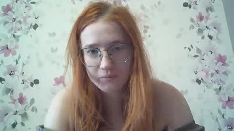 Snapshot of eveliina_shy chatting on February 27, 9:31 am Evelina online show from February 27, 9:31 am