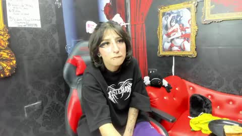 Evelin Hellsing online show from May 17, 3:04 am