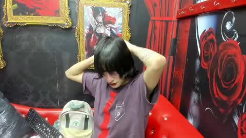 Evelin Hellsing online show from May 19, 2:18 am