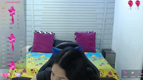 Snapshot of evelin_zaens chatting on January 12, 4:00 am evelin zaens online show from January 12, 4:00 am