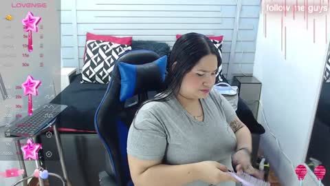 Snapshot of evelin_zaens chatting on January 22, 2:37 am evelin zaens online show from January 22, 2:37 am