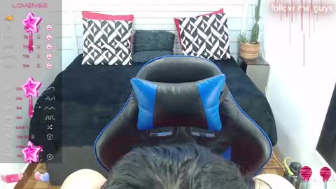 Snapshot of evelin_zaens chatting on March 6, 5:14 am evelin zaens online show from March 6, 5:14 am