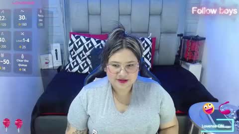 Snapshot of evelin_zaens chatting on October 18, 5:21 am evelin zaens online show from October 18, 5:21 am