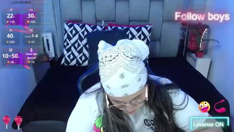 evelin zaens online show from November 21, 5:50 am