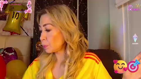 EvelynaGrey online show from July 2, 9:15 am