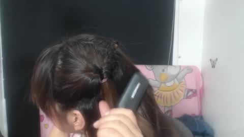 Evelyne online show from April 13, 3:23 am